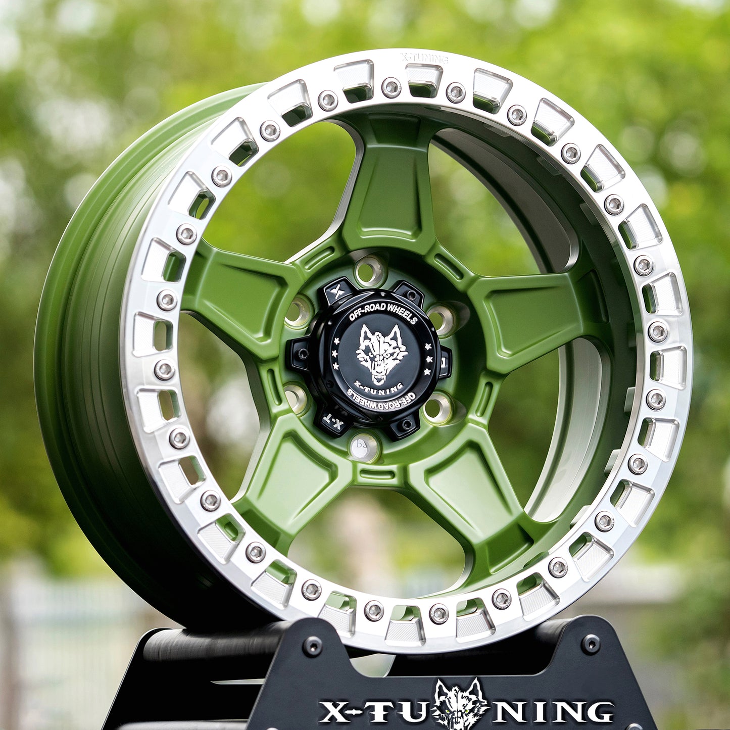 X-Tuning TÜV オフロード 4x4 SUV 鍛造アロイ アフターマーケットホイール XT114